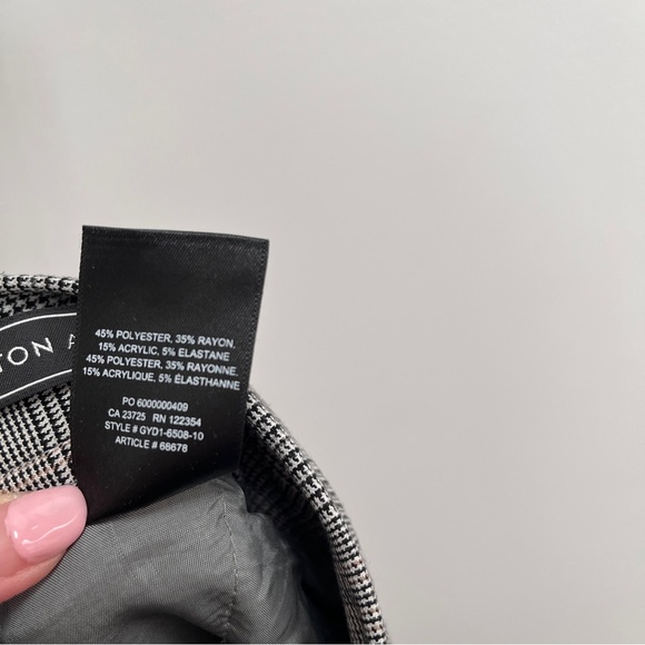 Aritzia Babaton Conan LG Glencheck black white plaid pant 8 pull-on pants - Picture 8 of 9